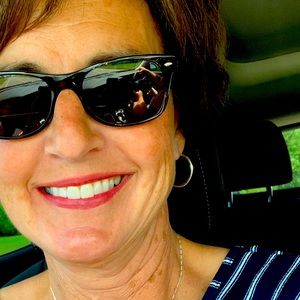 Meet your Posher, Dawn